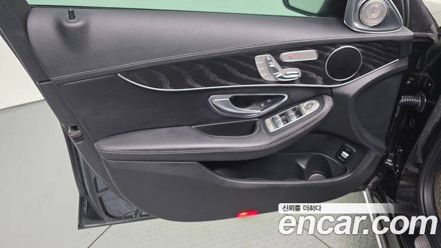 Mercedes-Benz C-Class (W205) C220 d 4MATIC Exclusive 2019 — фото 24