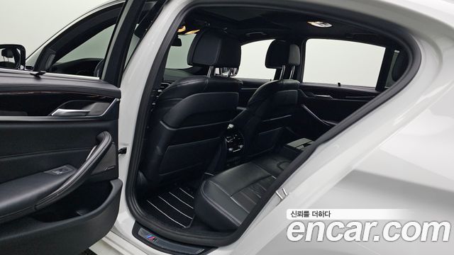 BMW 5 Series (G30) 520d M Sport Package Plus 2020 — фото 11