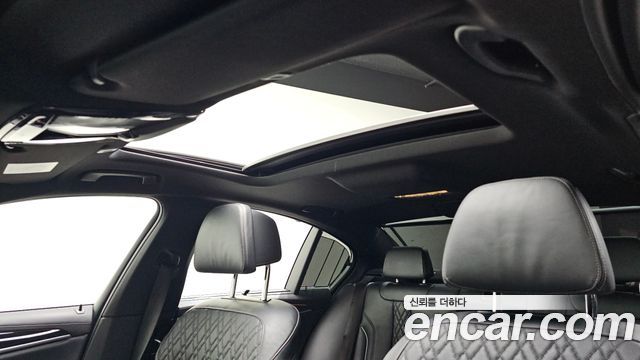 BMW 5 Series (G30) 520d M Sport Package Plus 2020 — фото 18