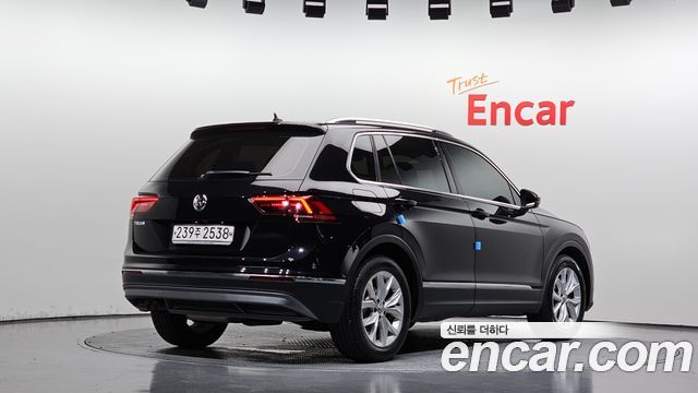 Volkswagen Tiguan (II) 2.0 TDI Premium 2020 — фото 2