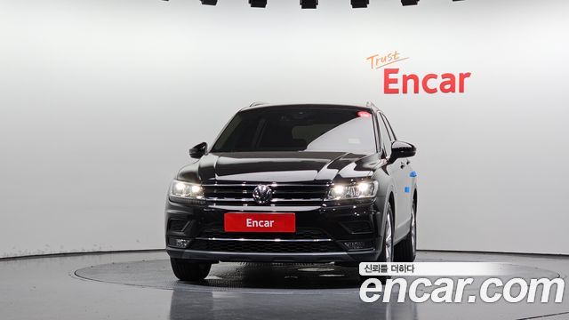 Volkswagen Tiguan (II) 2.0 TDI Premium 2020 — фото 3