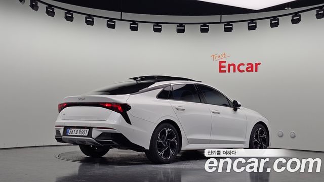 Kia K5 (III) 1.6 Turbo Noblesse 2024 — фото 2