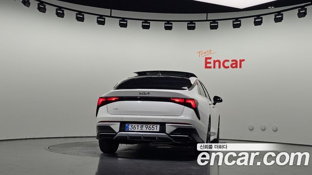 Kia K5 (III) 1.6 Turbo Noblesse 2024 — фото 4
