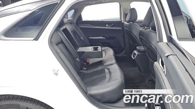 Kia K5 (III) 1.6 Turbo Noblesse 2024 — фото 12