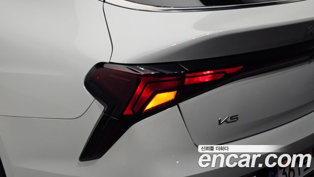 Kia K5 (III) 1.6 Turbo Noblesse 2024 — фото 23