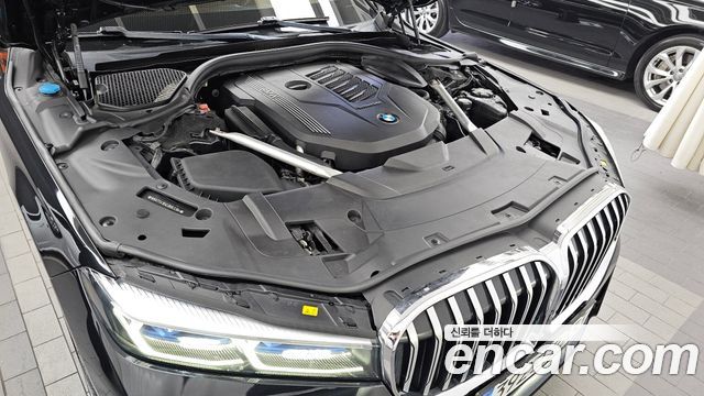 BMW 7 Series (G11) 740Li xDrive M Sport Package 2020 — фото 6