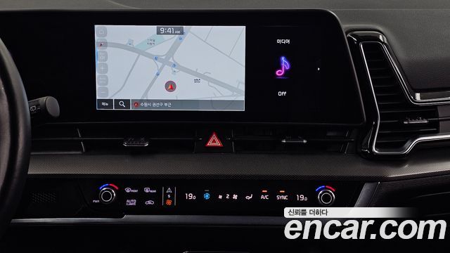 Kia Sportage (V) Diesel 2.0 2WD Nobleless 2024 — фото 14