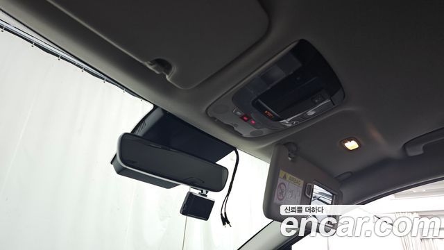 Kia Sportage (V) Diesel 2.0 2WD Nobleless 2024 — фото 17