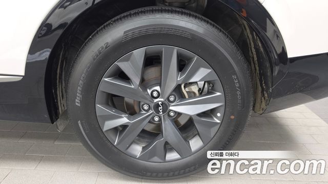 Kia Sportage (V) Diesel 2.0 2WD Nobleless 2024 — фото 21