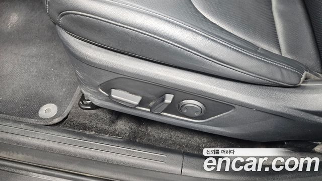 Kia Sportage (V) Diesel 2.0 2WD Nobleless 2024 — фото 32