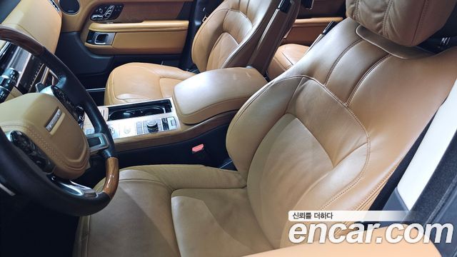 Land Rover Range Rover (IV) 4.4 SDV8 AB DIESEL 2018 — фото 27