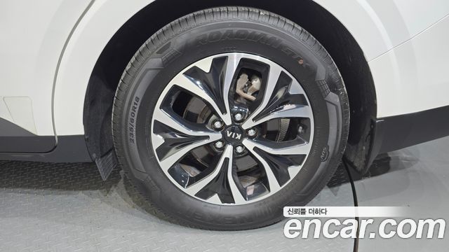 Kia Carnival (IV) Gasoline 11-Seater Signature 2021 — фото 21