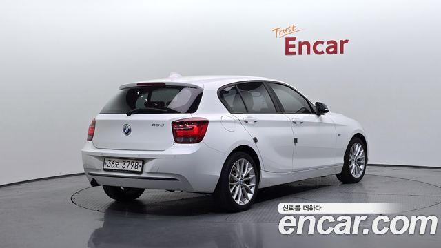 BMW 1 Series (F20) 118d Sport 5Door 2015 — фото 2