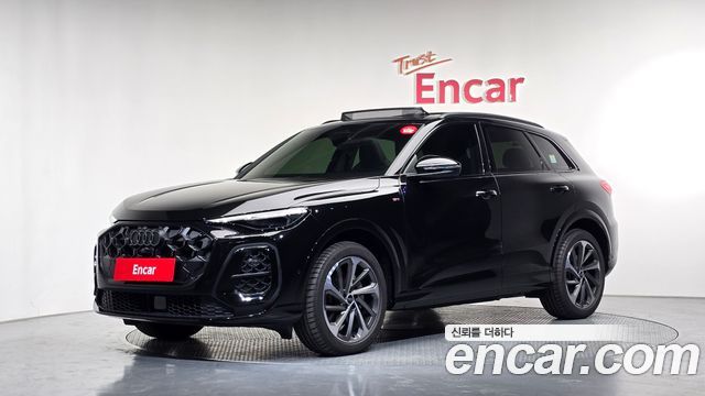 Audi Q5 (80A) 45 TFSI Quattro S line 2025 — фото 1