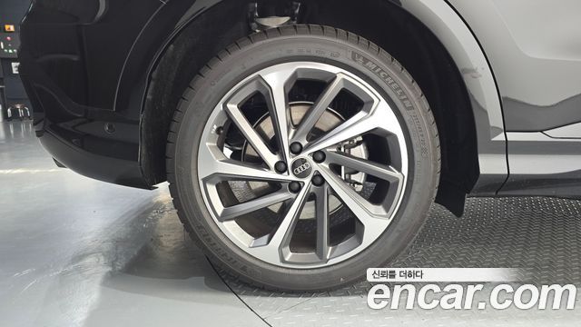 Audi Q5 (80A) 45 TFSI Quattro S line 2025 — фото 5