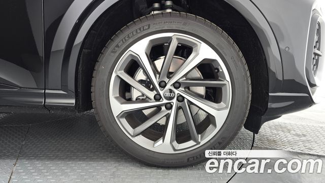 Audi Q5 (80A) 45 TFSI Quattro S line 2025 — фото 21