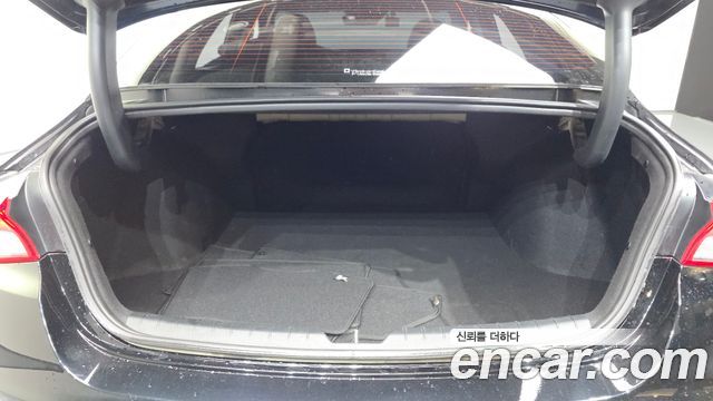 Kia K5 (III) 1.6 Turbo Prestige 2022 — фото 20
