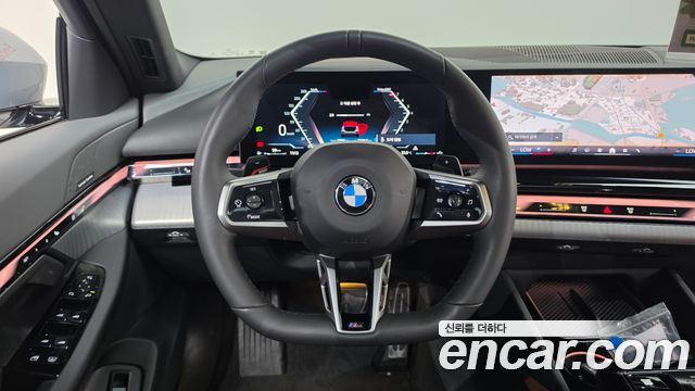 BMW 5 Series (G60) 530i xDrive M Sport 2025 — фото 17