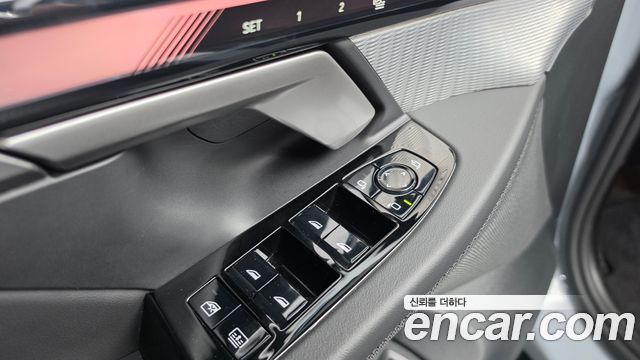 BMW 5 Series (G60) 530i xDrive M Sport 2025 — фото 33