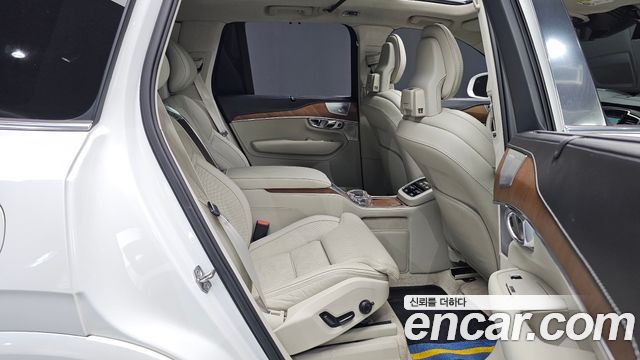 Volvo XC90 (II) T8 Excellence Hybrid 2017 — фото 11
