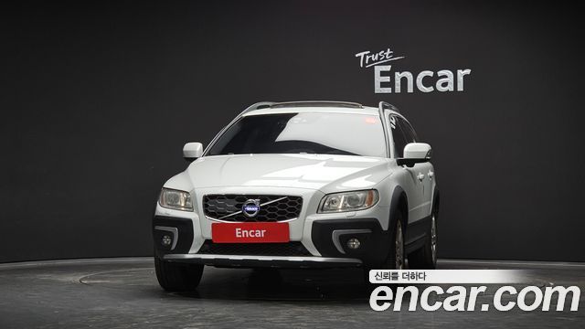 Volvo XC70 D5 3rd 2015 — фото 3