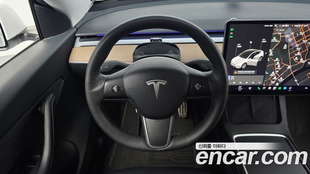 Tesla Model Y Standard Range RWD 2021 — фото 13