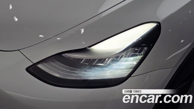 Tesla Model Y Standard Range RWD 2021 — фото 22