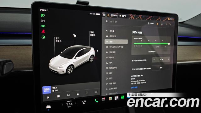 Tesla Model Y Standard Range RWD 2021 — фото 28