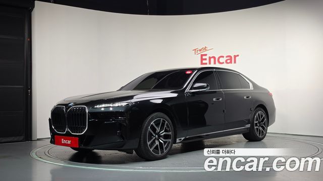 BMW 7 Series (G70) 740i xDrive M Sport Limited 2026 — фото 1