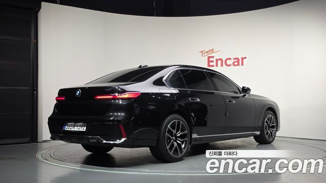 BMW 7 Series (G70) 740i xDrive M Sport Limited 2026 — фото 2