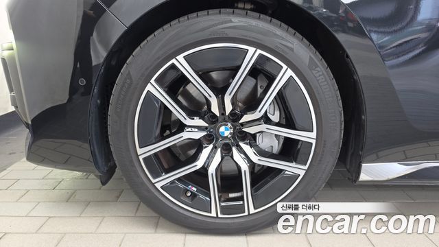 BMW 7 Series (G70) 740i xDrive M Sport Limited 2026 — фото 5