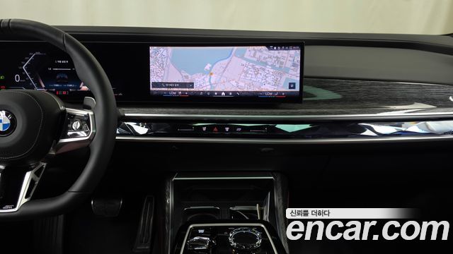 BMW 7 Series (G70) 740i xDrive M Sport Limited 2026 — фото 14