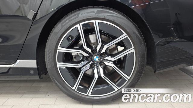 BMW 7 Series (G70) 740i xDrive M Sport Limited 2026 — фото 21