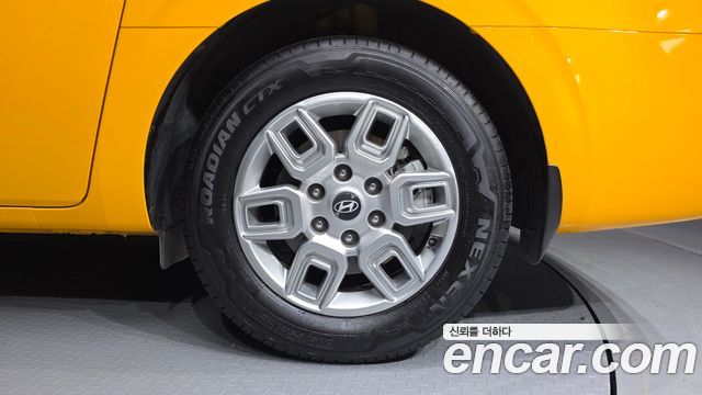 Hyundai Staria L3.5  Kinder Safety Car 11-Seater 2025 — фото 21