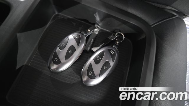 Hyundai Staria L3.5  Kinder Safety Car 11-Seater 2025 — фото 30