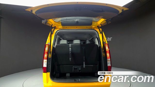 Hyundai Staria L3.5  Kinder Safety Car 11-Seater 2025 — фото 33