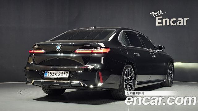BMW 7 Series (G70) 740i xDrive M Sport 2026 — фото 2