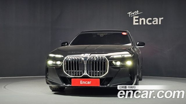 BMW 7 Series (G70) 740i xDrive M Sport 2026 — фото 3