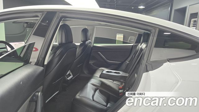 Tesla Model 3 Long Range AWD 2021 — фото 15
