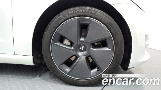Tesla Model 3 Long Range AWD 2021 — фото 27