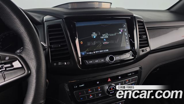 KG Mobility (SsangYong) Rexton Sports Khan Diesel 2.2 4WD Noblesse (5-Link) 2021 — фото 13