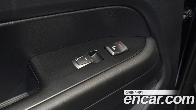 KG Mobility (SsangYong) Rexton Sports Khan Diesel 2.2 4WD Noblesse (5-Link) 2021 — фото 20