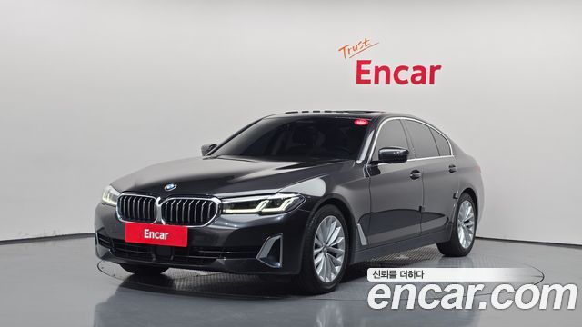 BMW 5 Series (G30) 530i Luxury
