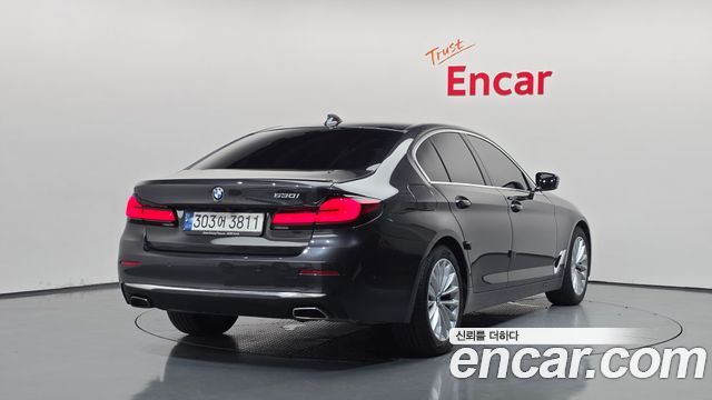 BMW 5 Series (G30) 530i Luxury 2022 — фото 2