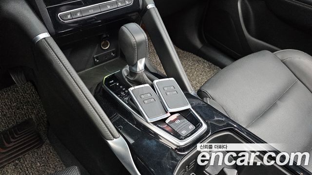 Renault Korea QM6 2.0 LPe RE Signature 2WD 2020 — фото 9