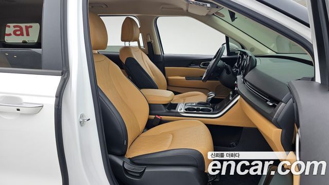 Kia Carnival (IV) Diesel 9-Seater Prestige 2023 — фото 12