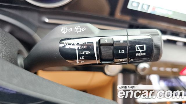 Kia Carnival (IV) Diesel 9-Seater Prestige 2023 — фото 18