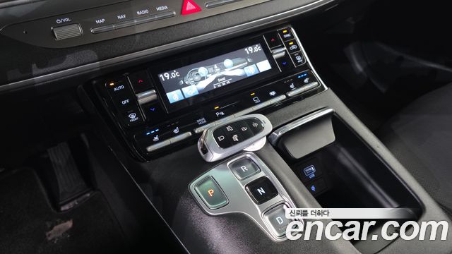 Hyundai Grandeur (IG) 3.0 LPi Exclusive 2023 — фото 9