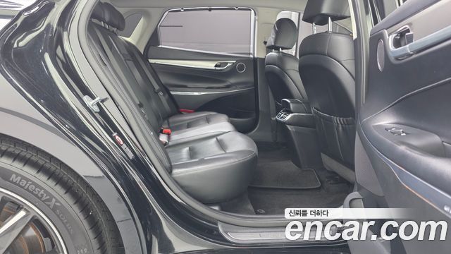 Hyundai Grandeur (IG) 3.0 LPi Exclusive 2023 — фото 11