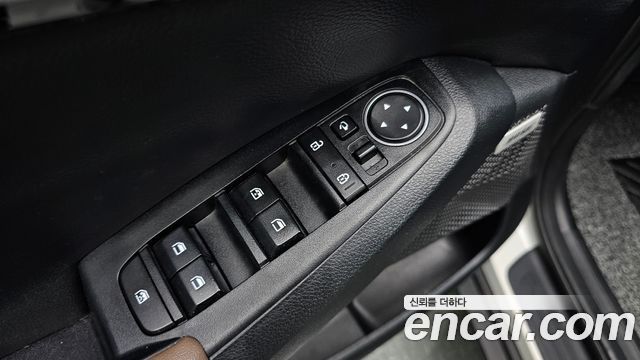 Kia Seltos Gasoline 1.6 Turbo 2WD Signature 2022 — фото 28